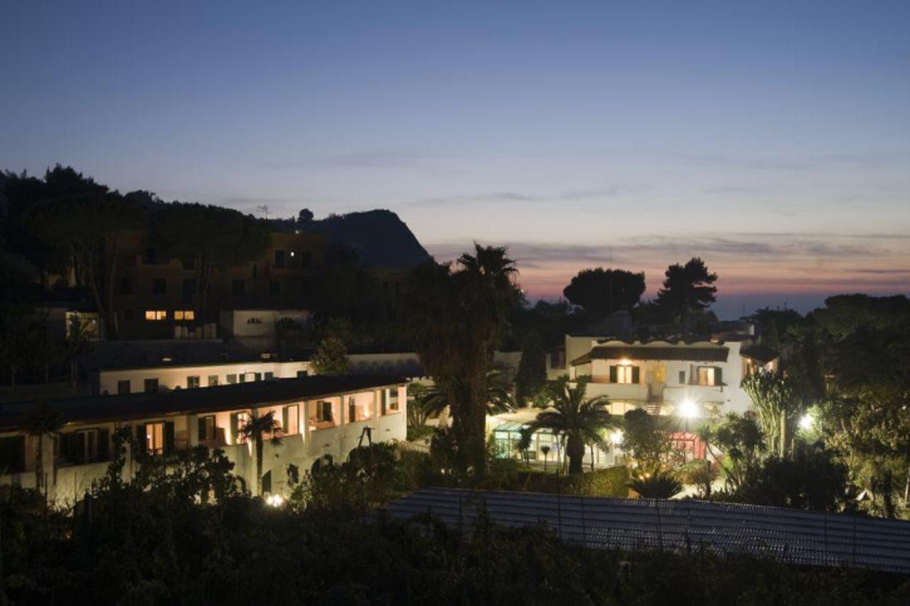 Park Hotel Terme Mediterraneo Forio di Ischia Dış mekan fotoğraf
