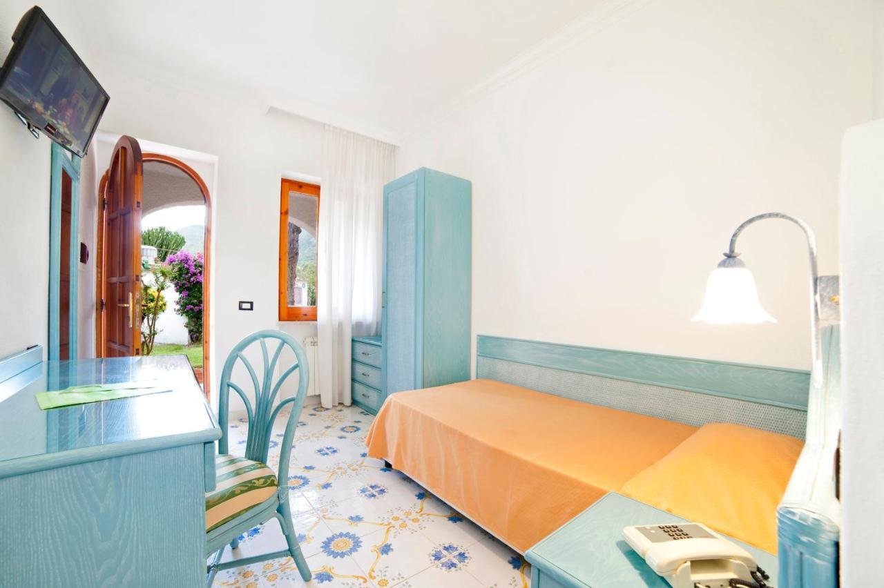 Park Hotel Terme Mediterraneo Forio di Ischia Dış mekan fotoğraf